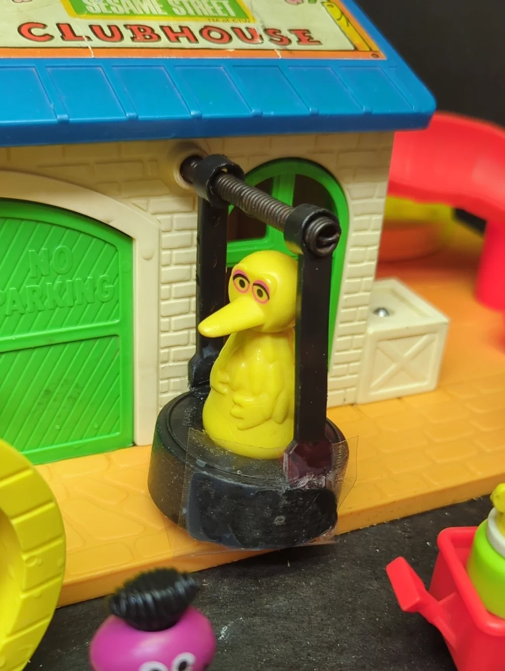 #7 Sesame Street Clubhouse #937, & figures, little people Fisher Price